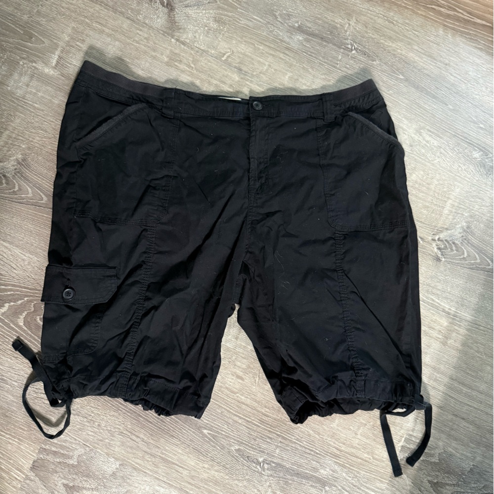 St. John's Bay Black Buttoned Shorts
